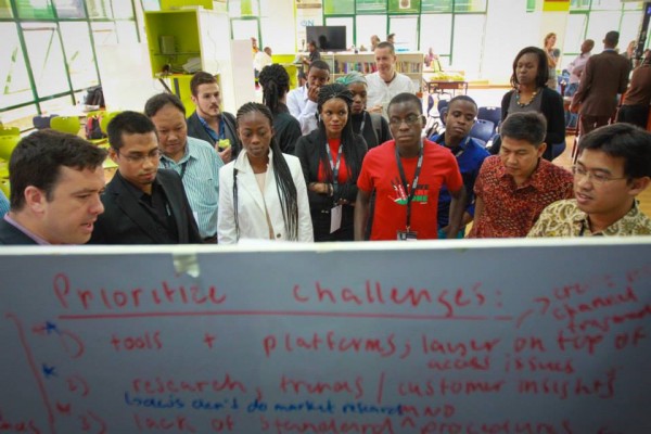 Contestants receive mentorship during the Global Innovation Week